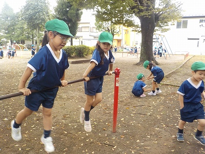年長：稔台公園へお散歩