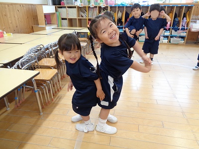 集団遊び：くっつきっこ